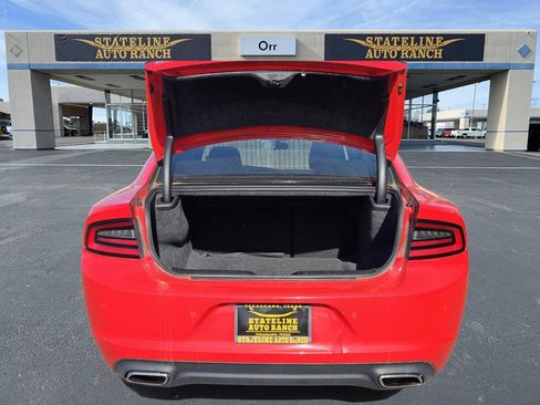 Used 2022 Dodge Charger SXT RWD image 6