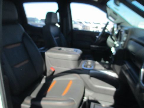 Used 2021 GMC Sierra 1500 AT4 image 20