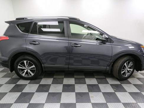 Used 2017 Toyota RAV4 XLE image 7