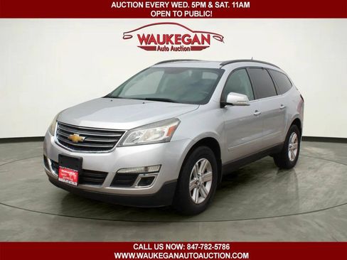 Used 2014 Chevrolet Traverse LT AWD/4WD image 1