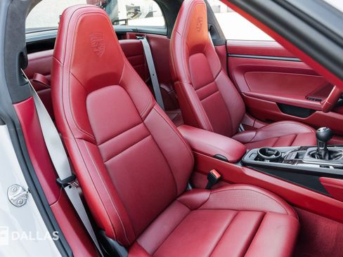Used 2022 Porsche 911 Targa 4 GTS image 45