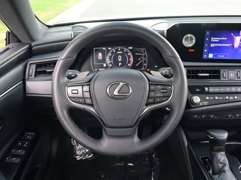 Certified 2023 Lexus ES 350 w/ Premium Package image 16