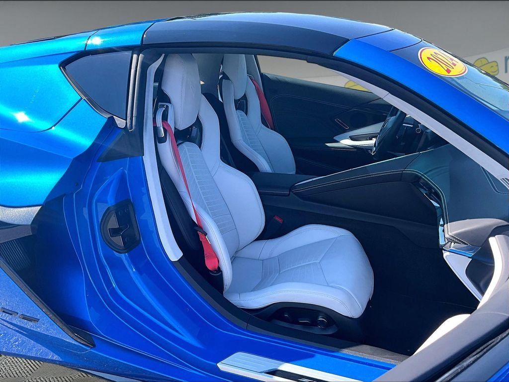 Used 2024 Chevrolet Corvette Z06 w/ Stealth Interior Trim Package RWD image 11