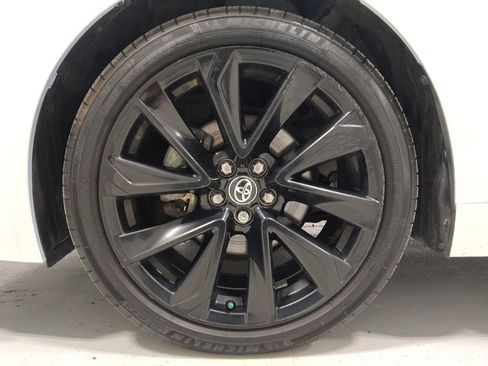 Used 2020 Toyota Corolla SE image 31