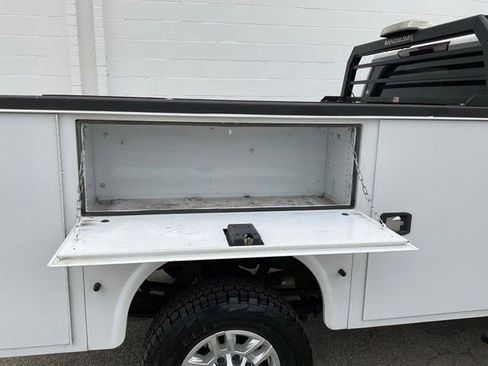 Used 2023 Chevrolet Silverado 2500 LT w/ Remote Start Package AWD/4WD image 16