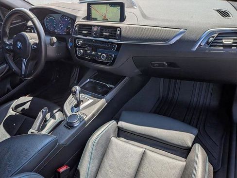 Used 2018 BMW M2 RWD image 19