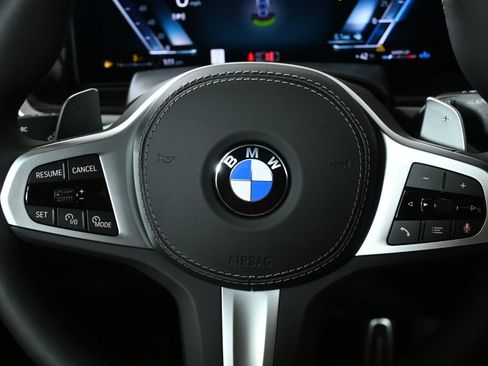 New 2026 BMW X6 xDrive40i w/ Climate Comfort Package image 19