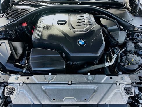 Used 2024 BMW 330i Sedan w/ M Sport Package RWD image 32