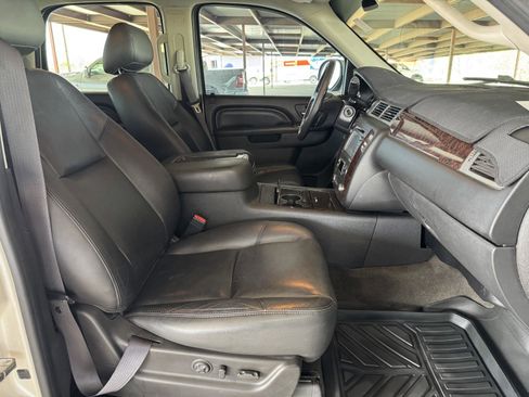 Used 2012 GMC Yukon Denali image 40