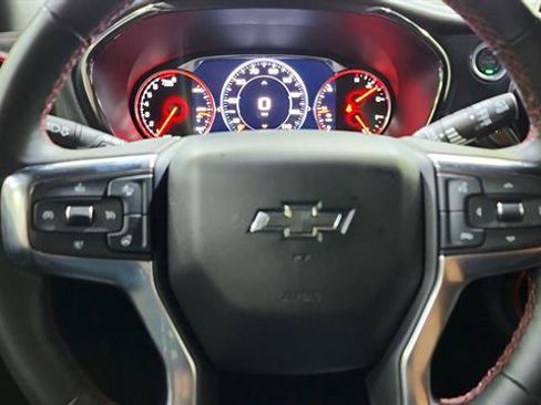 Used 2025 Chevrolet Blazer RS FWD image 15