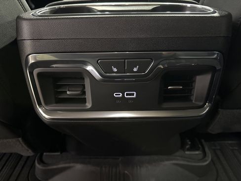 New 2026 GMC Sierra 1500 SLT w/ SLT Premium Plus Package image 42