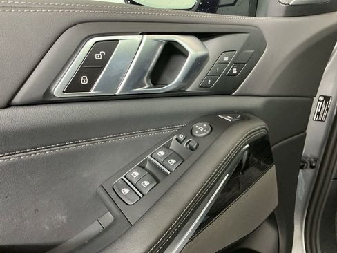 New 2026 BMW X5 xDrive40i w/ M Sport Package image 19