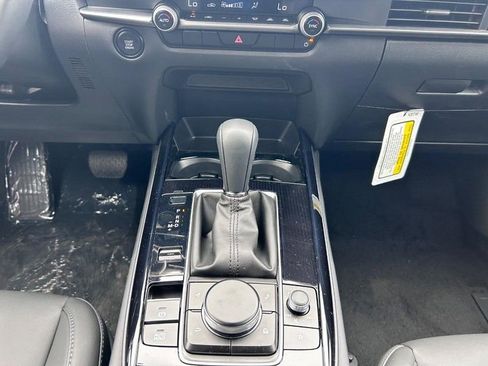 New 2025 MAZDA CX-30 AWD 2.5 S w/ Select Sport Pkg image 16