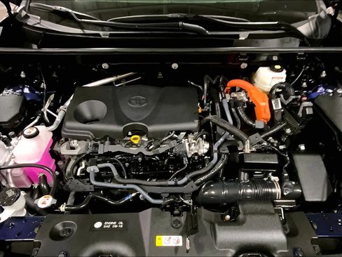 Used 2023 Toyota RAV4 XLE Premium image 32