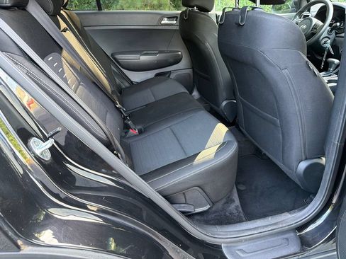 Used 2018 Kia Sportage LX FWD image 15