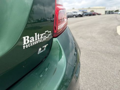 Used 2018 Chevrolet Sonic LT FWD image 34