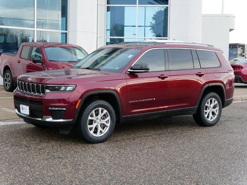 Used 2022 Jeep Grand Cherokee L Limited image 27