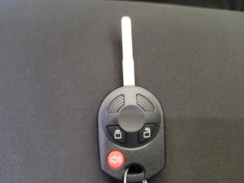 Used 2016 Ford Escape S FWD image 32