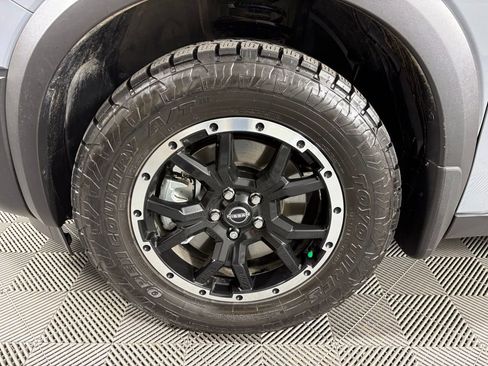 Used 2025 Nissan Pathfinder Rock Creek image 11