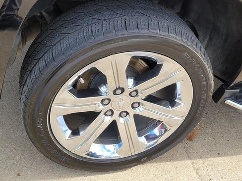 Used 2018 Chevrolet Tahoe Premier image 6