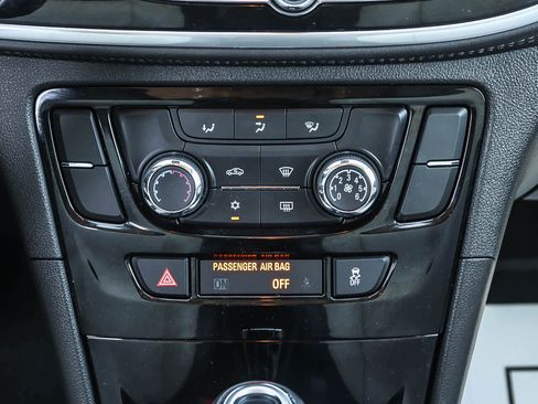 Used 2019 Buick Encore Preferred image 15