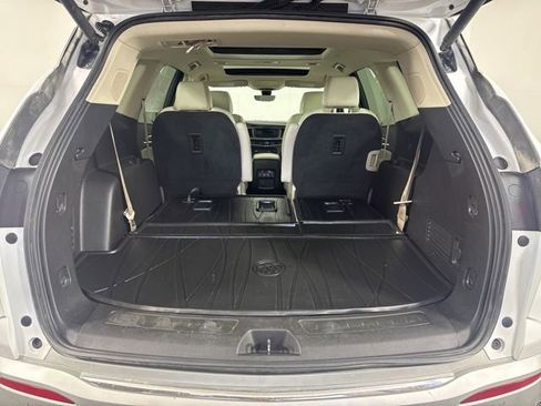 Used 2023 Buick Enclave Premium w/ Experience Buick Package AWD/4WD image 22