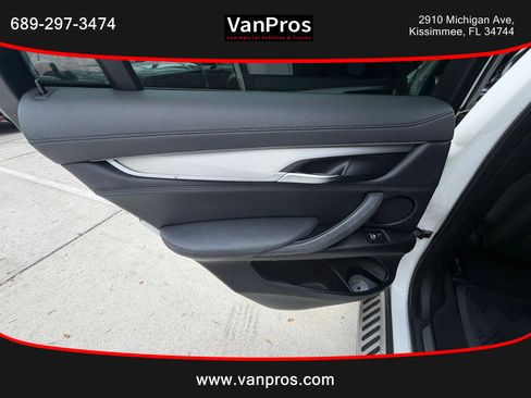 Used 2016 BMW X6 xDrive35i AWD/4WD image 12