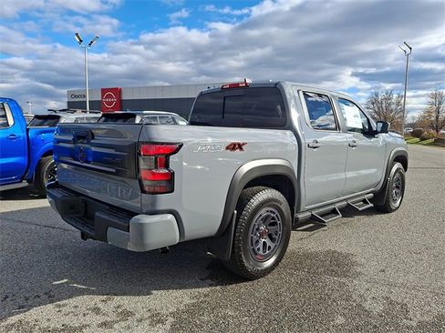 New 2026 Nissan Frontier PRO-4X w/ Pro-4x Convenience Package image 6