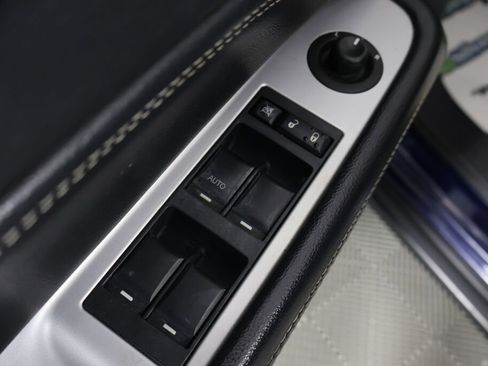 Used 2016 Jeep Compass High Altitude image 31