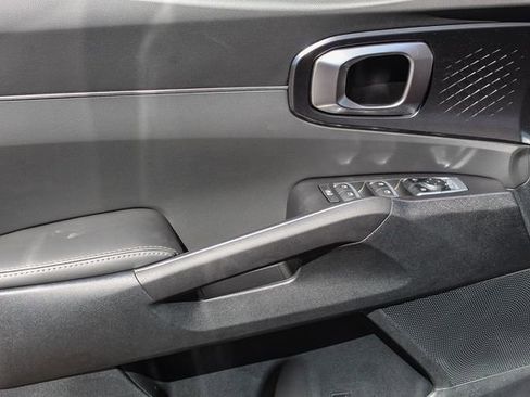 New 2026 Kia Sorento LX FWD image 22