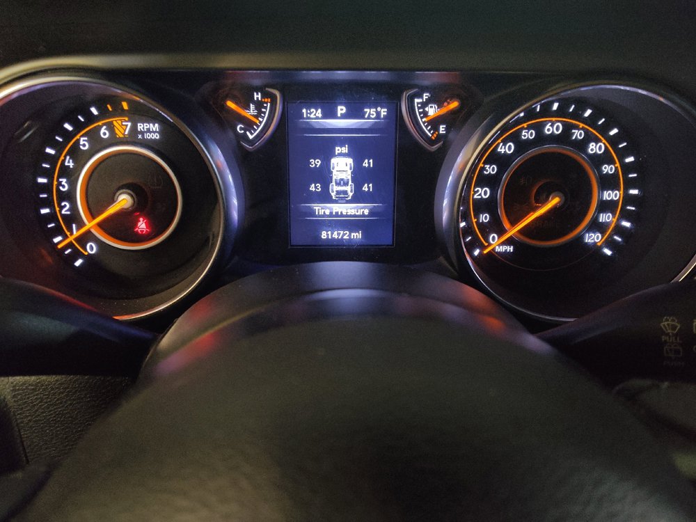 Used 2019 Jeep Wrangler Sport AWD/4WD image 23