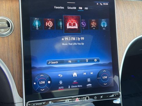 Used 2022 Mercedes-Benz C 300 Sedan image 22