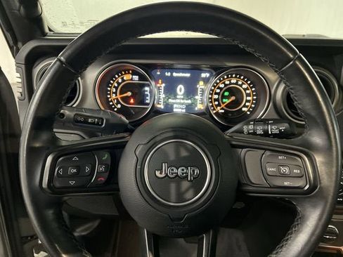 Used 2021 Jeep Wrangler Sport image 11