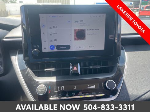 Used 2024 Toyota Corolla LE FWD image 31
