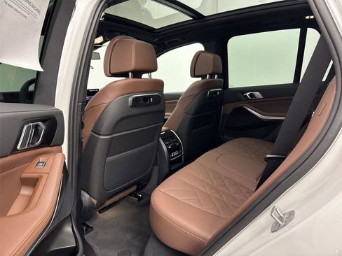 New 2026 BMW X5 xDrive50e w/ Climate Comfort Package image 29
