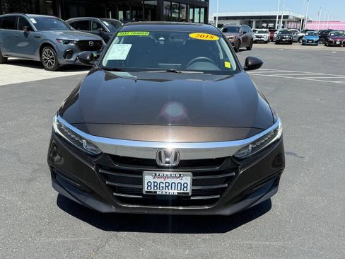 Used 2018 Honda Accord LX image 3