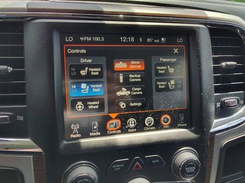 Used 2017 RAM 2500 Laramie w/ Sport Appearance Group AWD/4WD image 17