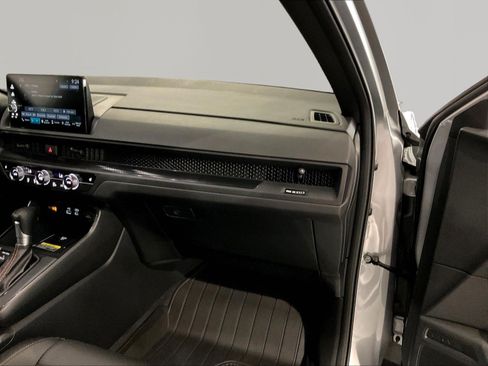 Certified 2025 Honda CR-V Sport-L image 26