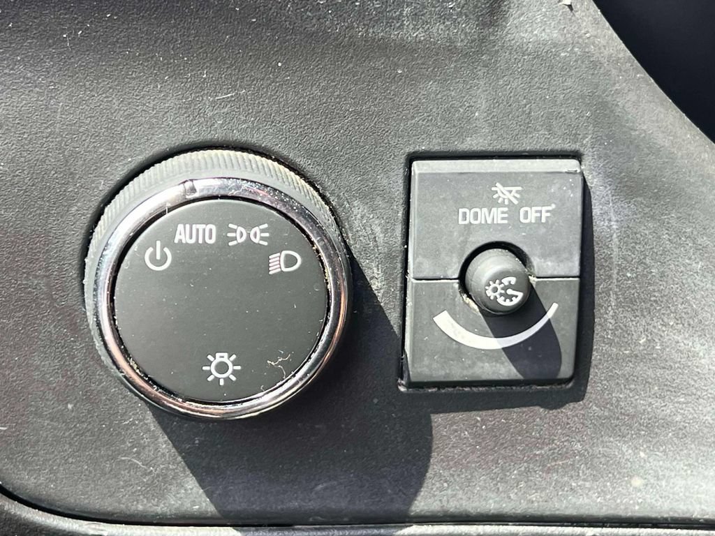 Used 2022 Chevrolet Express 2500 w/ Driver Convenience Package RWD image 30