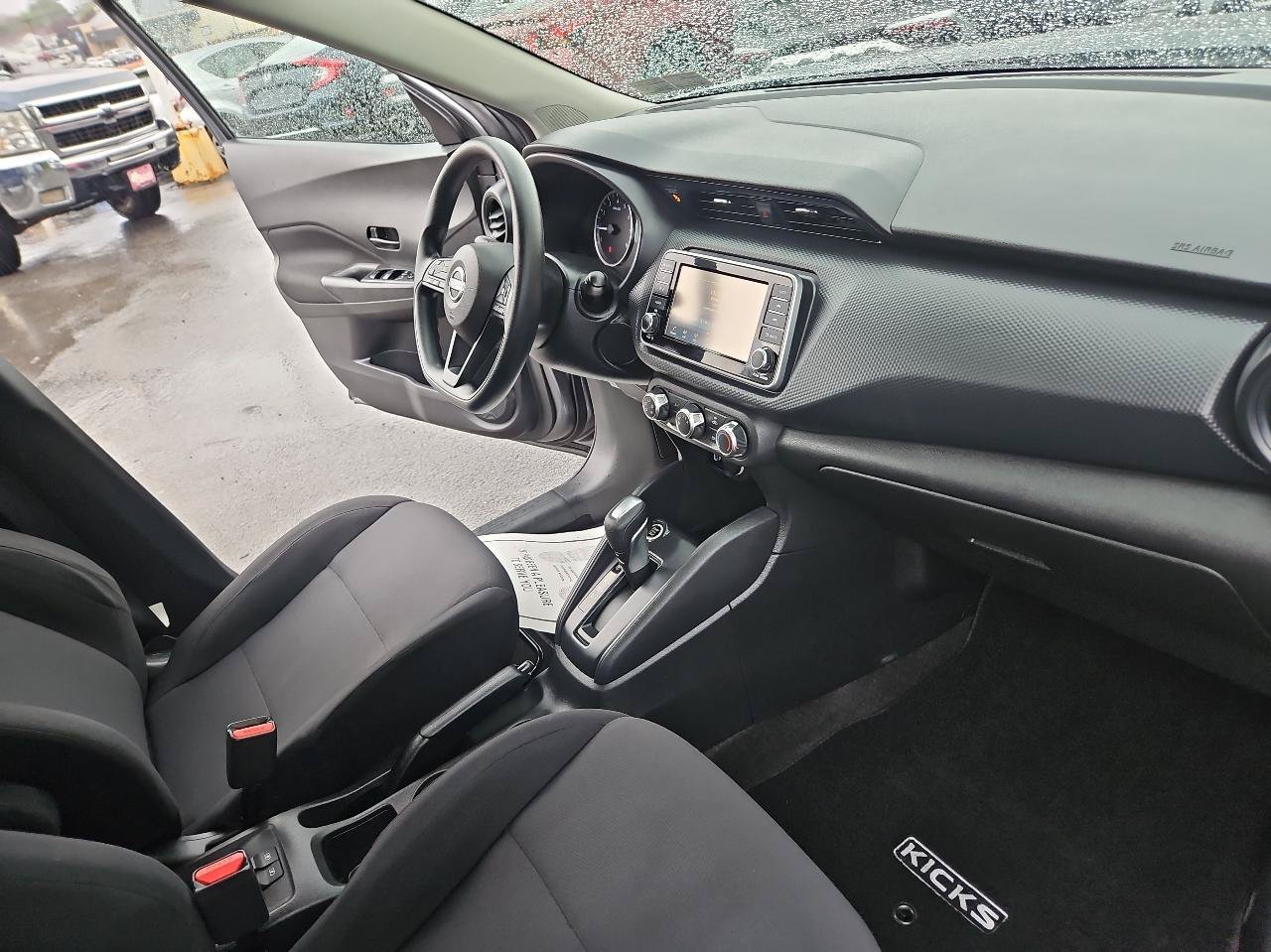Used 2023 Nissan Kicks S FWD image 16