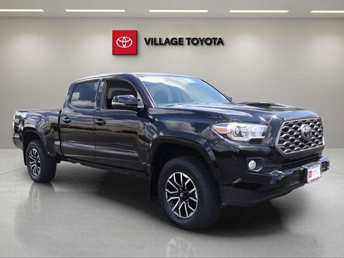 Certified 2023 Toyota Tacoma TRD Sport AWD/4WD image 7