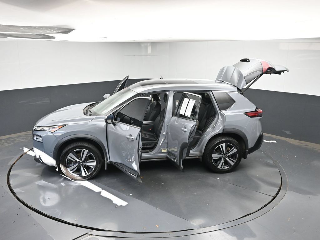 Used 2022 Nissan Rogue SL w/ SL Premium Package FWD image 37