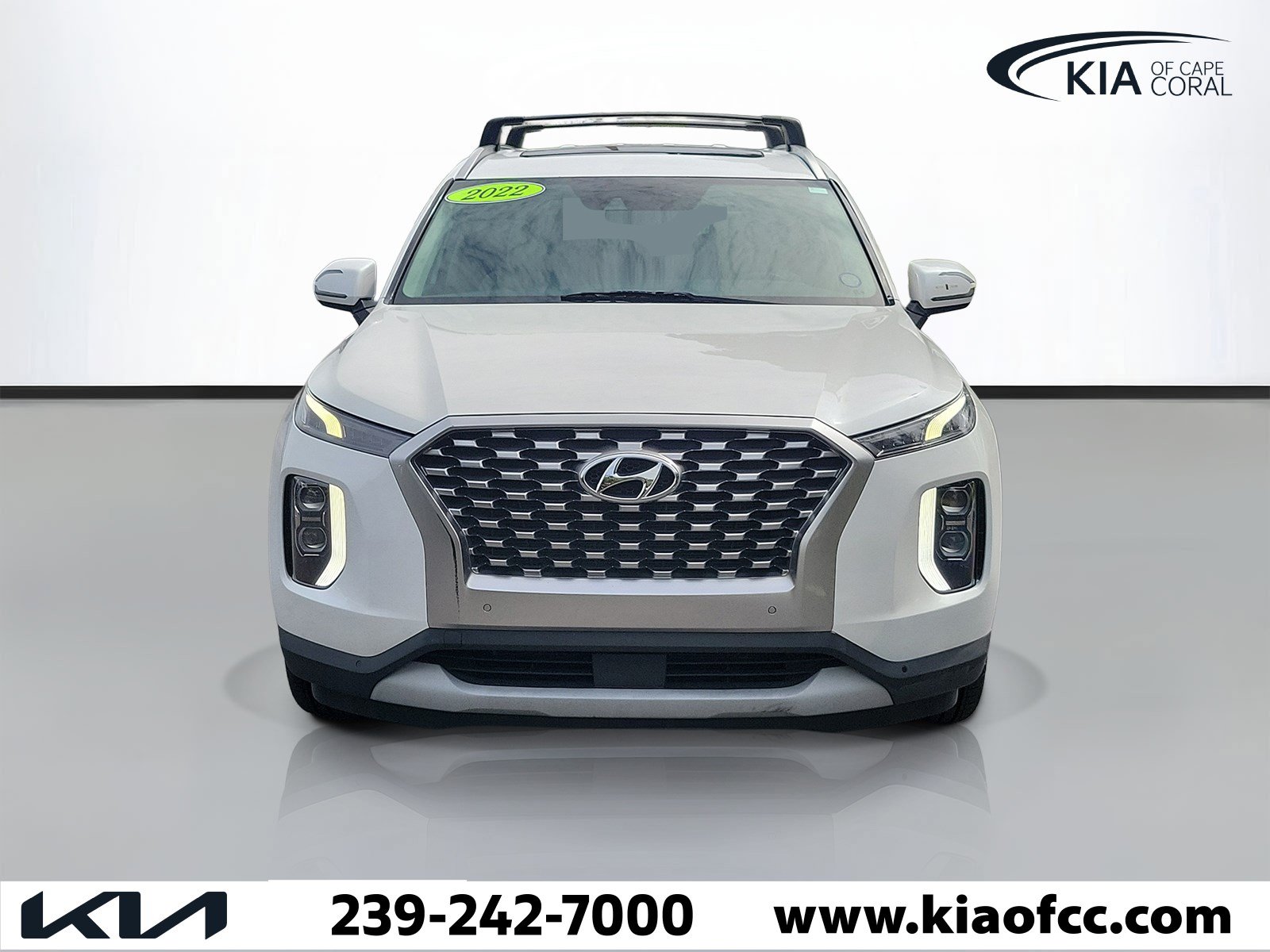Used 2022 Hyundai Palisade SEL w/ 8P Bench Seat Package FWD image 2