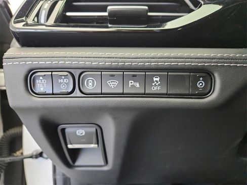 Used 2024 Acura MDX SH-AWD w/ Advance Package image 37