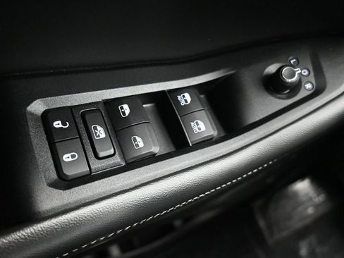 Used 2022 Jeep Grand Cherokee Limited 4xe w/ Luxury Tech Group II image 25