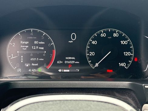Certified 2023 Honda Pilot LX image 18