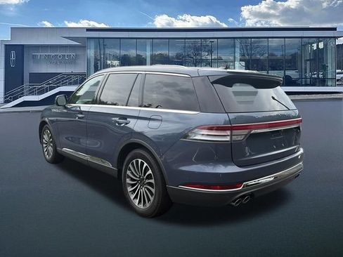 Used 2021 Lincoln Aviator Reserve w/ Equipment Group 201A RWD image 6