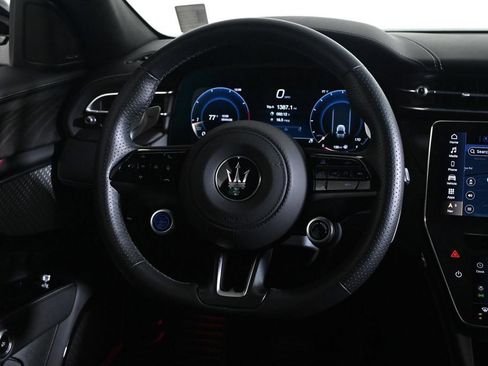 Used 2025 Maserati Grecale GT AWD/4WD image 10