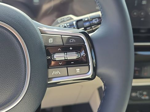 New 2026 Kia Carnival SX Prestige FWD image 32