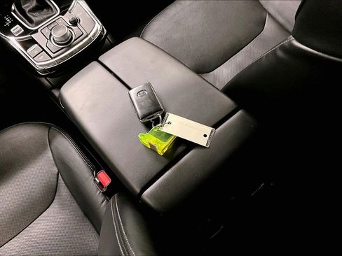 Used 2023 MAZDA CX-9 Touring Plus image 34